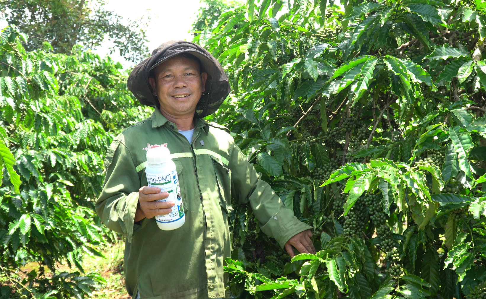 MC DƯỠNG LỰC MINH CHÂU GROUP: PHÂN BÓN SINH HỌC KÍCH RỄ, NỔI HOA, NÂNG CAO NĂNG SUẤT